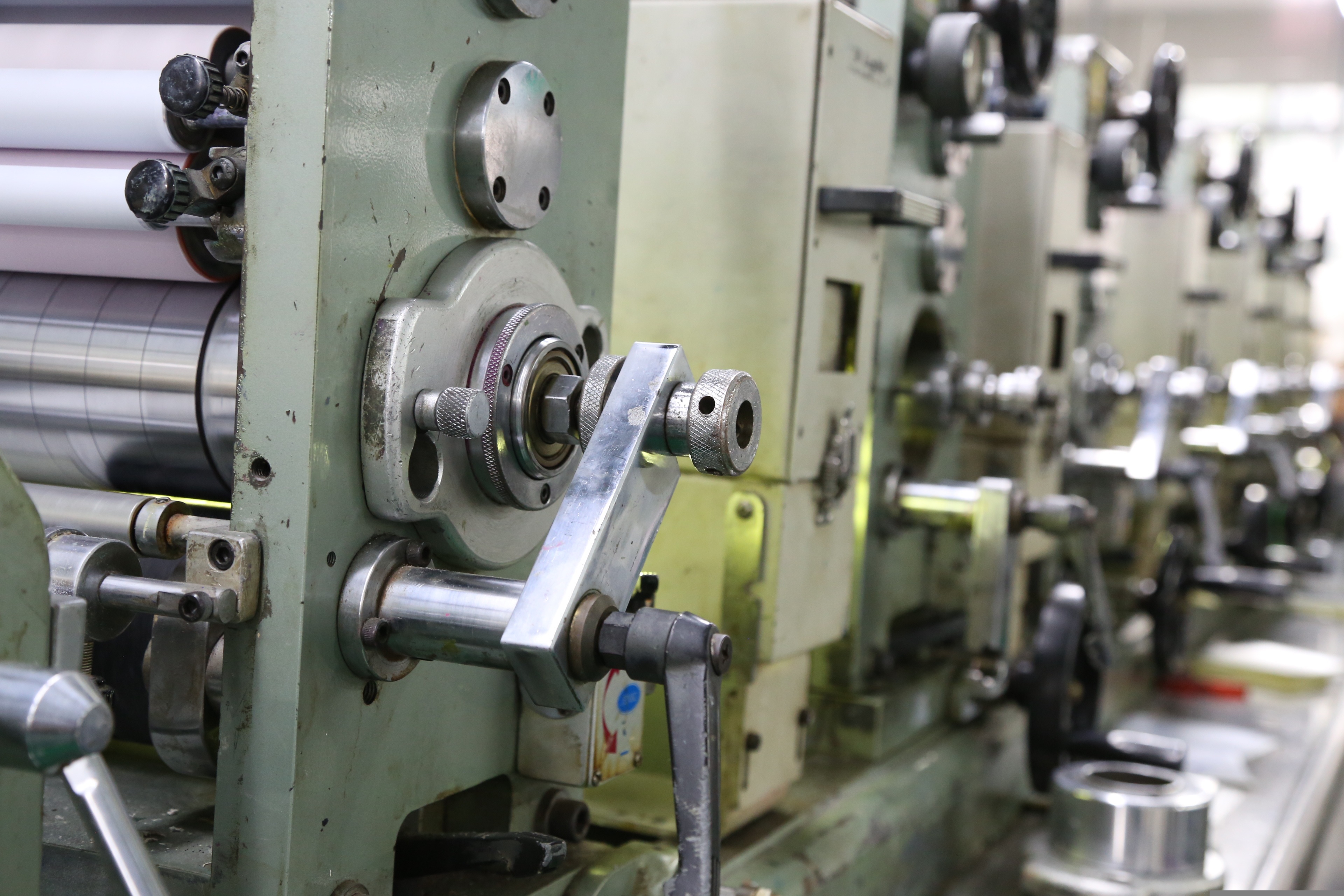 TÉCNICO PROFESIONAL EN IMPRESIÓN OFFSET